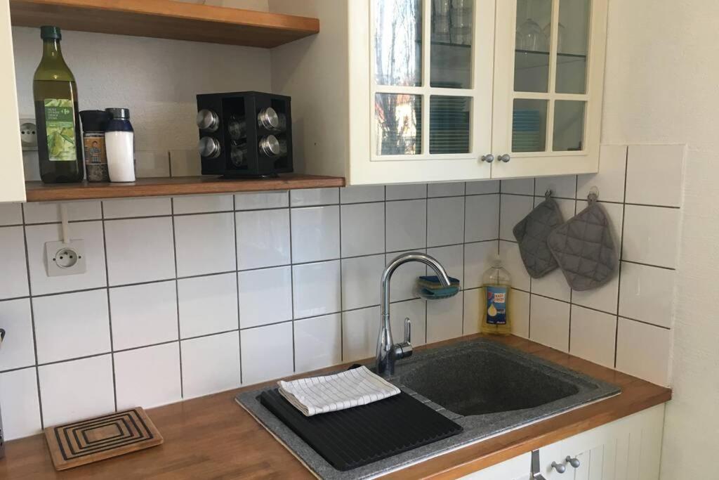 LES ÎLES - Parking, Balcon, Netflix&PS4! Apartment Annecy Exterior foto