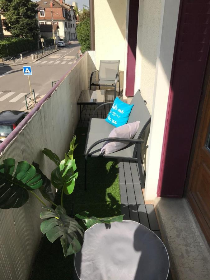 LES ÎLES - Parking, Balcon, Netflix&PS4! Apartment Annecy Exterior foto